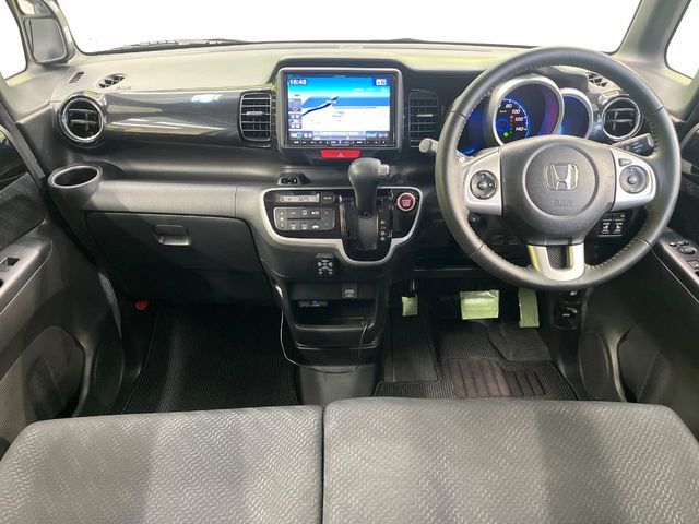 HONDA N BOX CUSTOM 2014 Image 31