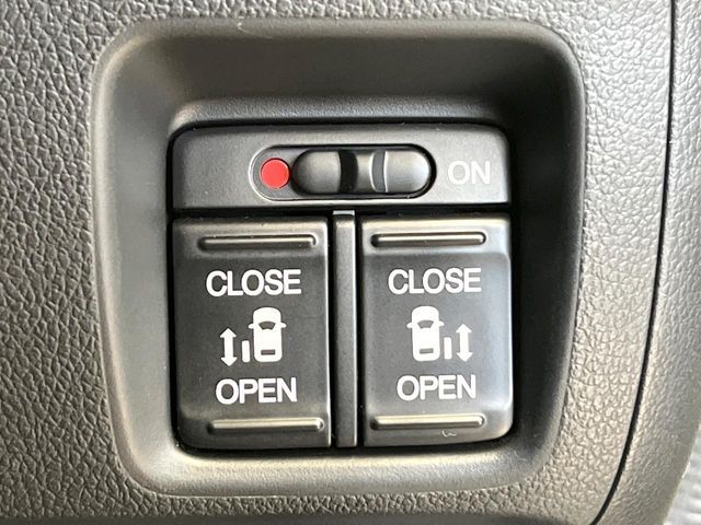 HONDA N BOX CUSTOM 2014 Image 31