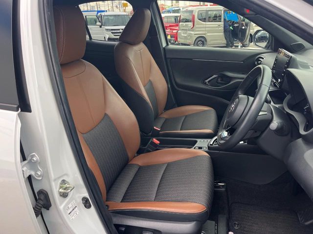 TOYOTA YARIS CROSS HYBRID 2023 Image 31