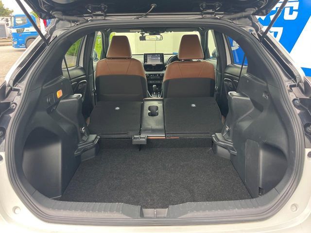 TOYOTA YARIS CROSS HYBRID 2023 Image 31