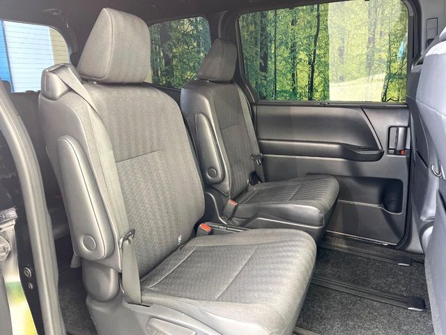 TOYOTA VOXY 2024 Image 31