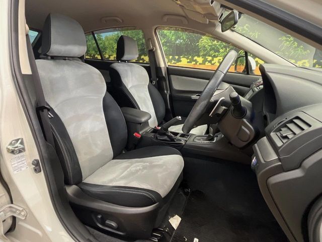 SUBARU XV HYBRID 2014 Image 31