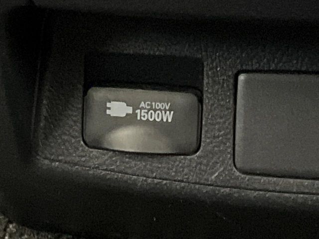 TOYOTA VELLFIRE  HYBRID 4WD 2015 Image 31