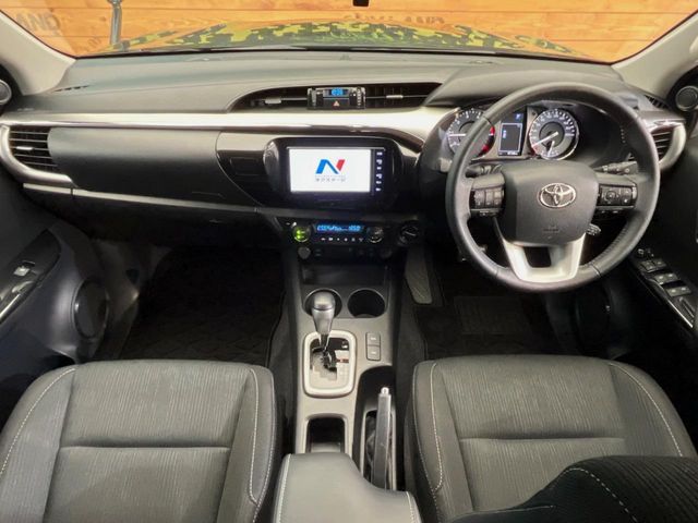 TOYOTA HILUX 4WD 2023 Image 31