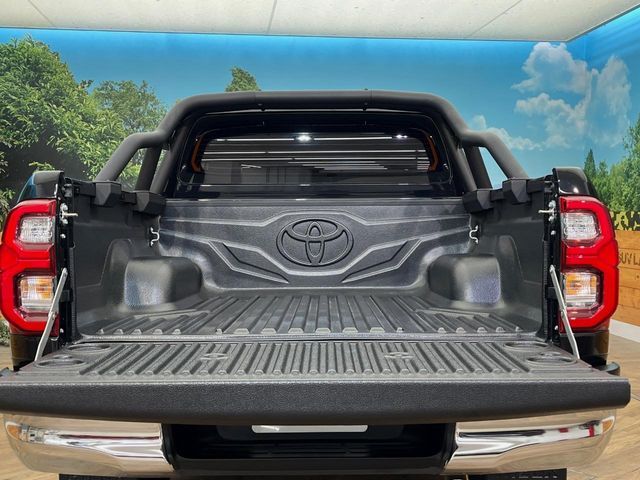 TOYOTA HILUX 4WD 2023 Image 31