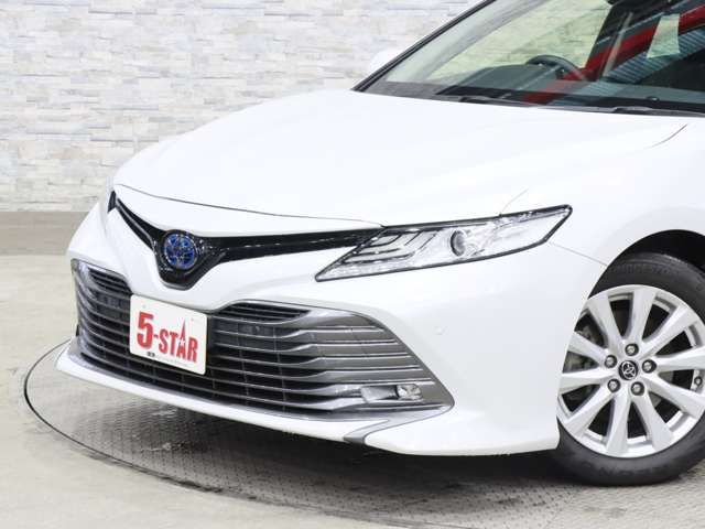 TOYOTA CAMRY HYBRID 2018 Image 31