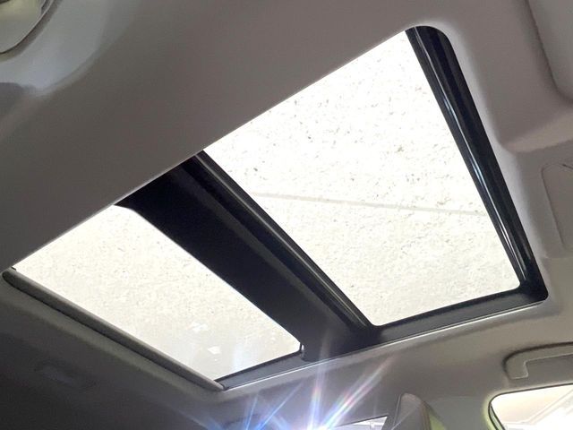 TOYOTA RAV4 HYBRID 4WD 2024 Image 31