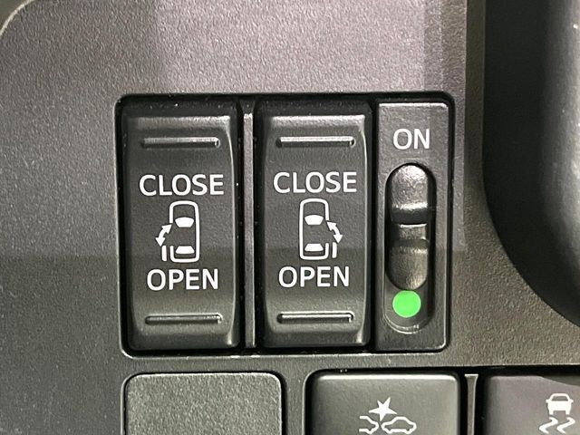 TOYOTA ROOMY 2019 Image 31