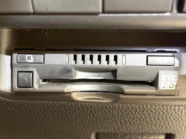 TOYOTA AQUA 2022 Image 31