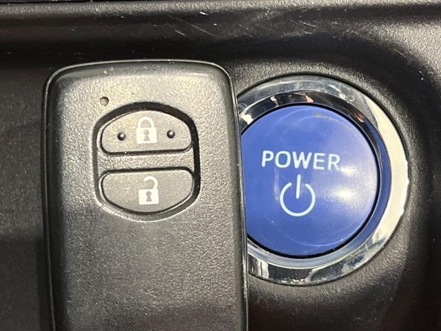 TOYOTA AQUA 2012 Image 31