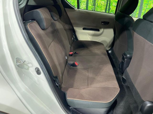 TOYOTA AQUA 2012 Image 31