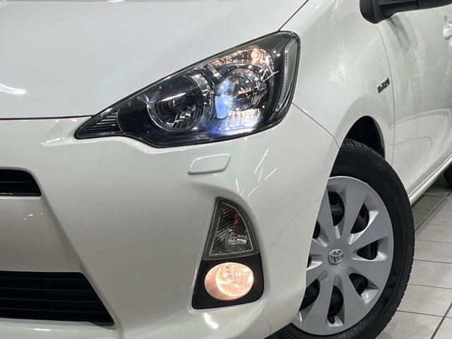 TOYOTA AQUA 2012 Image 31