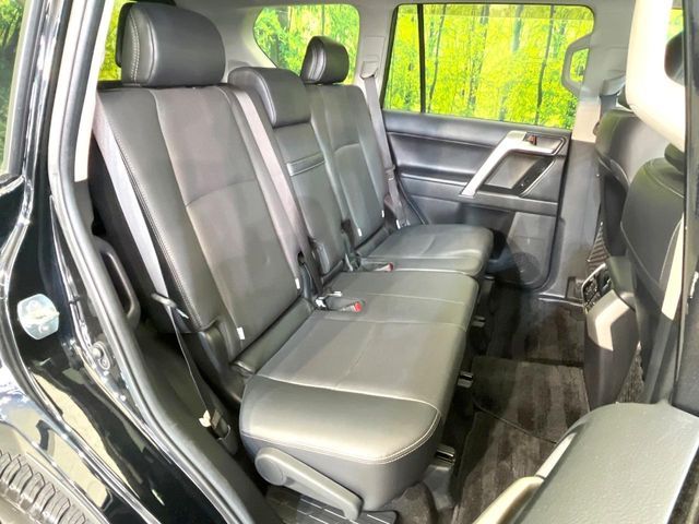 TOYOTA LANDCRUISER PRADO 2023 Image 31