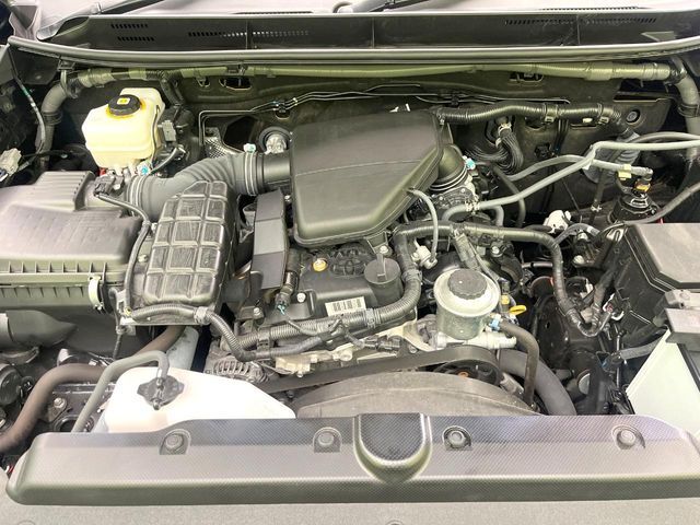 TOYOTA LANDCRUISER PRADO 2023 Image 31