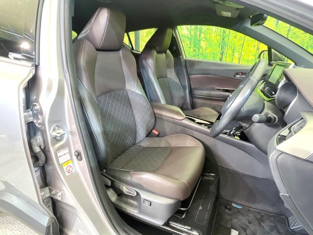 TOYOTA C-HR 2019 Image 31