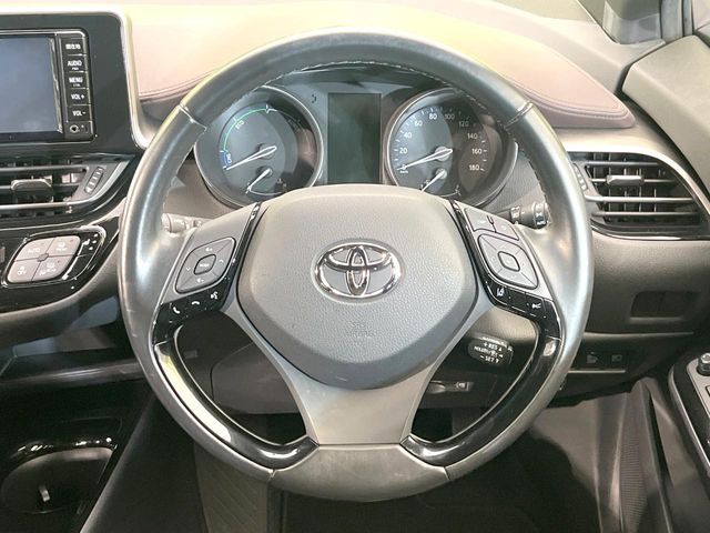 TOYOTA C-HR 2019 Image 31