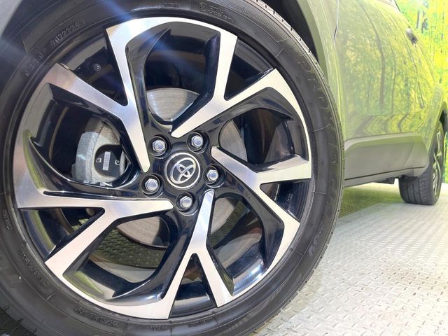 TOYOTA C-HR 2019 Image 31