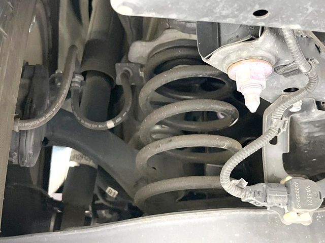 TOYOTA C-HR 2019 Image 31