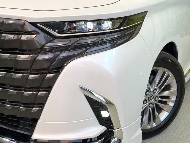 TOYOTA ALPHARD HYBRID 2024 Image 31