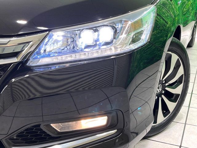 HONDA ACCORD HYBRID 2013 Image 31