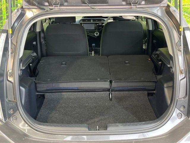 TOYOTA AQUA 2015 Image 31