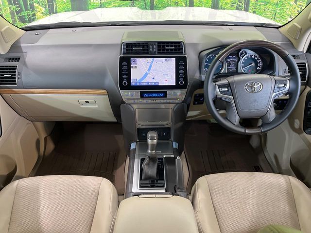 TOYOTA LANDCRUISER PRADO 2022 Image 31