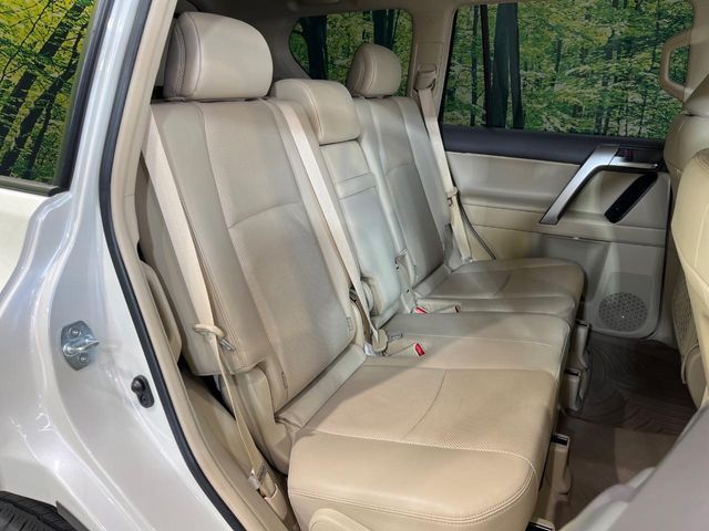 TOYOTA LANDCRUISER PRADO 2022 Image 31