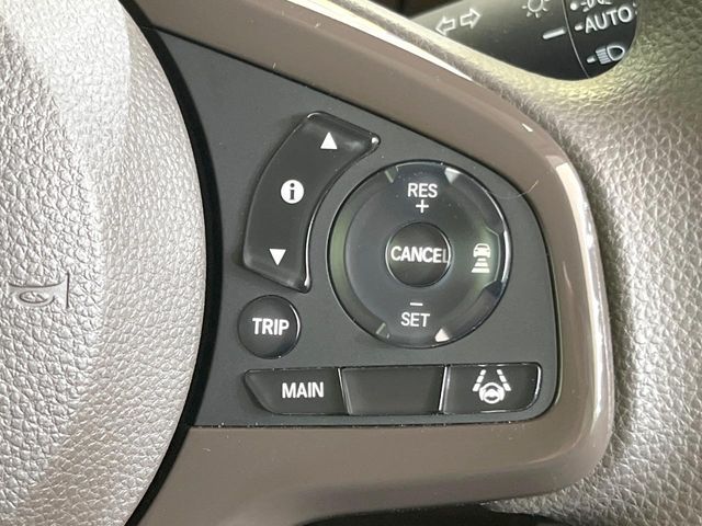 HONDA N BOX 2022 Image 31