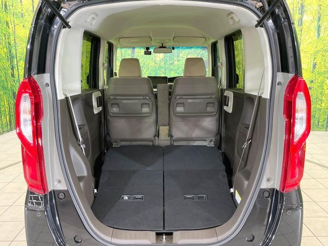HONDA N BOX 2022 Image 31