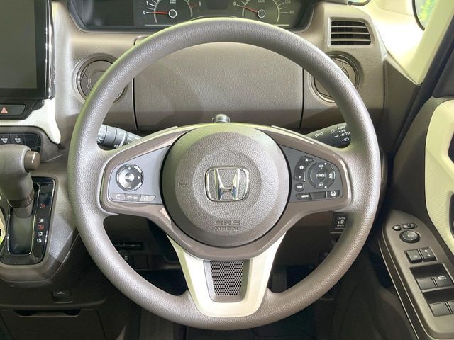 HONDA N BOX 2022 Image 31