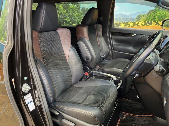 TOYOTA ALPHARD 4WD 2017 Image 31