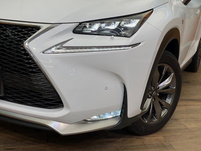 TOYOTA LEXUS NX300H AWD 2015 Image 31