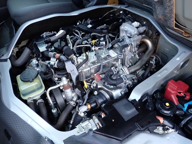 TOYOTA HIACE VAN 1.15T 2WD 2020 Image 31