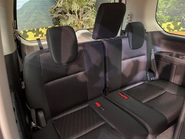 NISSAN SERENA  S-HYBRID 4WD 2016 Image 31