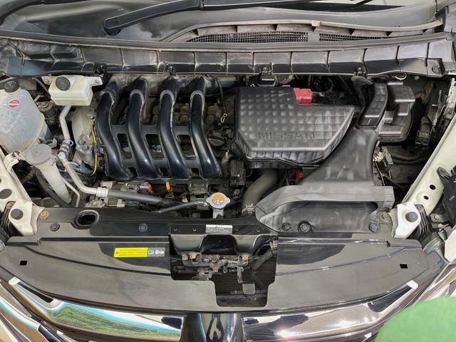 NISSAN SERENA  S-HYBRID 4WD 2016 Image 31