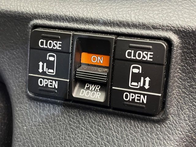 TOYOTA SIENTA 4WD 2017 Image 31