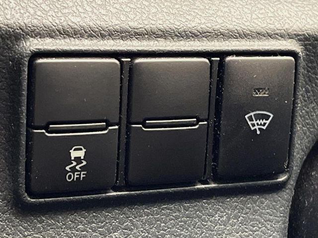 TOYOTA SIENTA 4WD 2017 Image 31