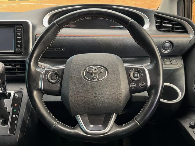 TOYOTA SIENTA 4WD 2017 Image 31