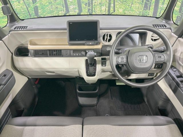 HONDA N BOX 2025 Image 31