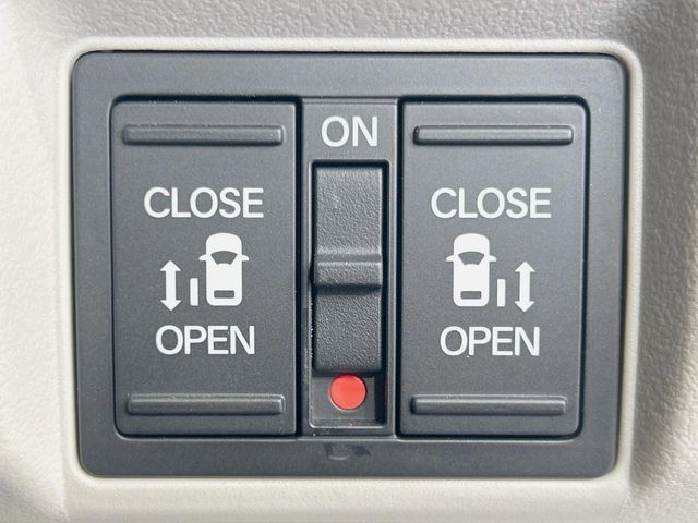 HONDA N BOX 2025 Image 31