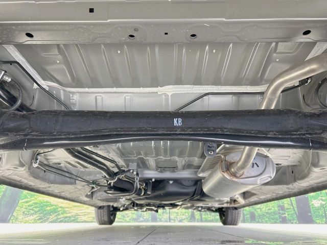 HONDA N BOX 2025 Image 31