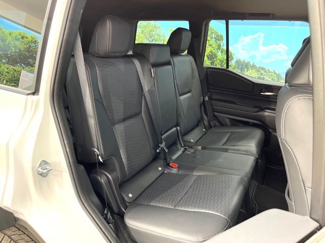 TOYOTA LANDCRUISER 250 2025 Image 31