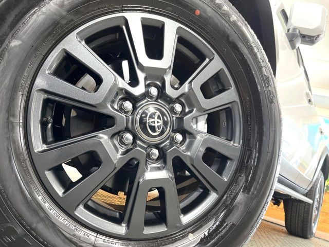 TOYOTA LANDCRUISER 250 2025 Image 31