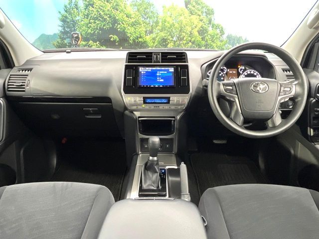 TOYOTA LANDCRUISER PRADO 2022 Image 31