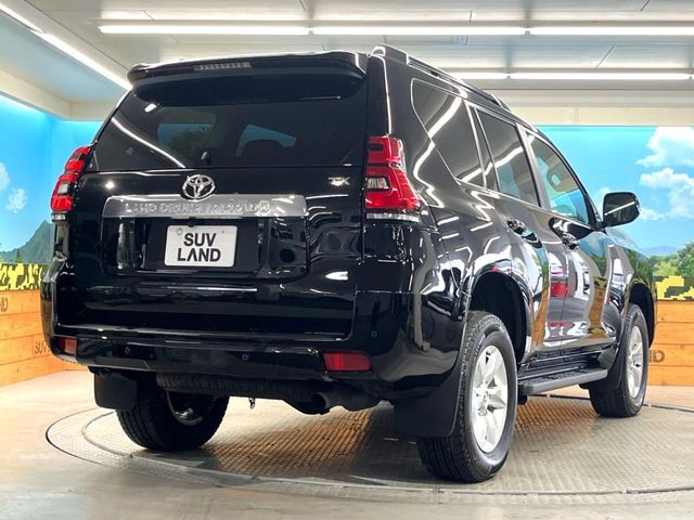 TOYOTA LANDCRUISER PRADO 2022 Image 31