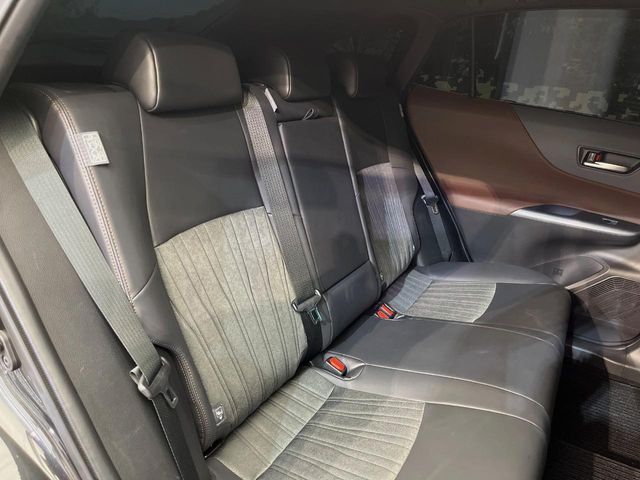 TOYOTA HARRIER 4WD 2021 Image 31