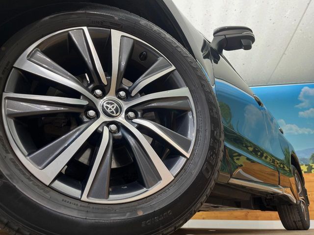 TOYOTA HARRIER 4WD 2021 Image 31