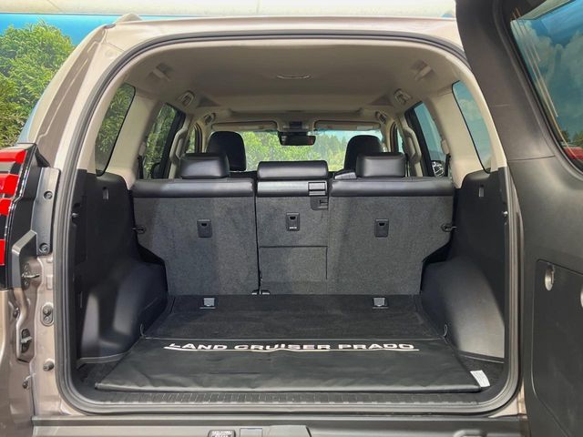 TOYOTA LANDCRUISER PRADO 2022 Image 31