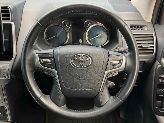 TOYOTA LANDCRUISER PRADO 2022 Image 31