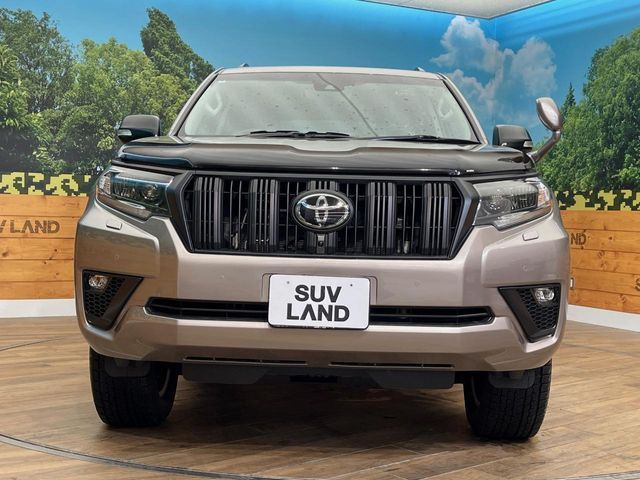 TOYOTA LANDCRUISER PRADO 2022 Image 31